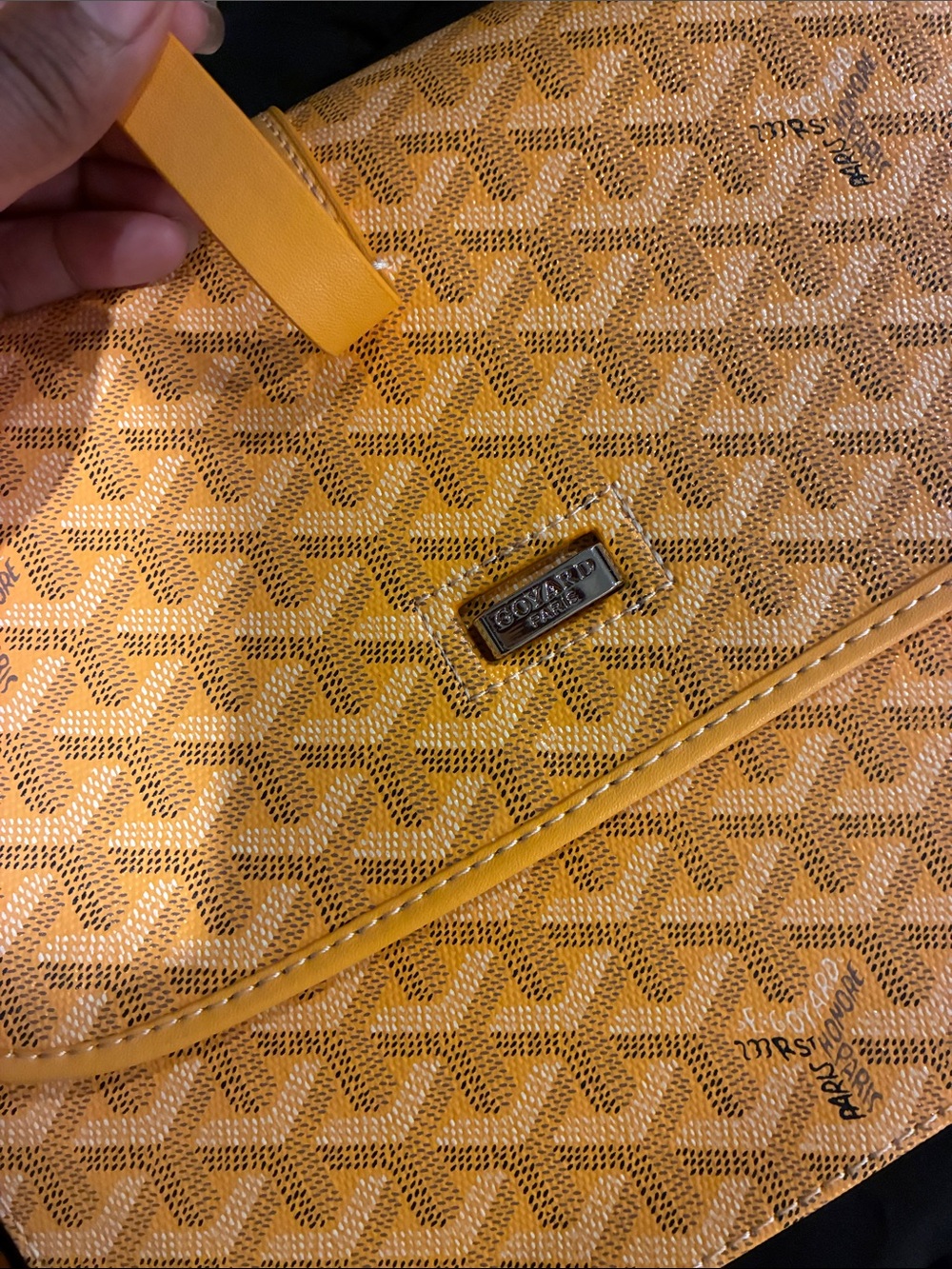 Goyard Yellow Goyardine Crossbody Bag - Picture 7 of 7